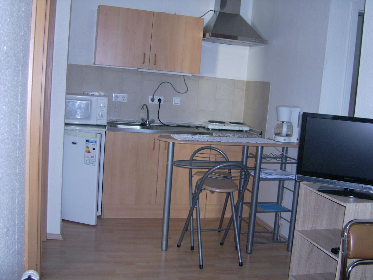 Gasthaus Zur Traube Hatzenport Chambre photo