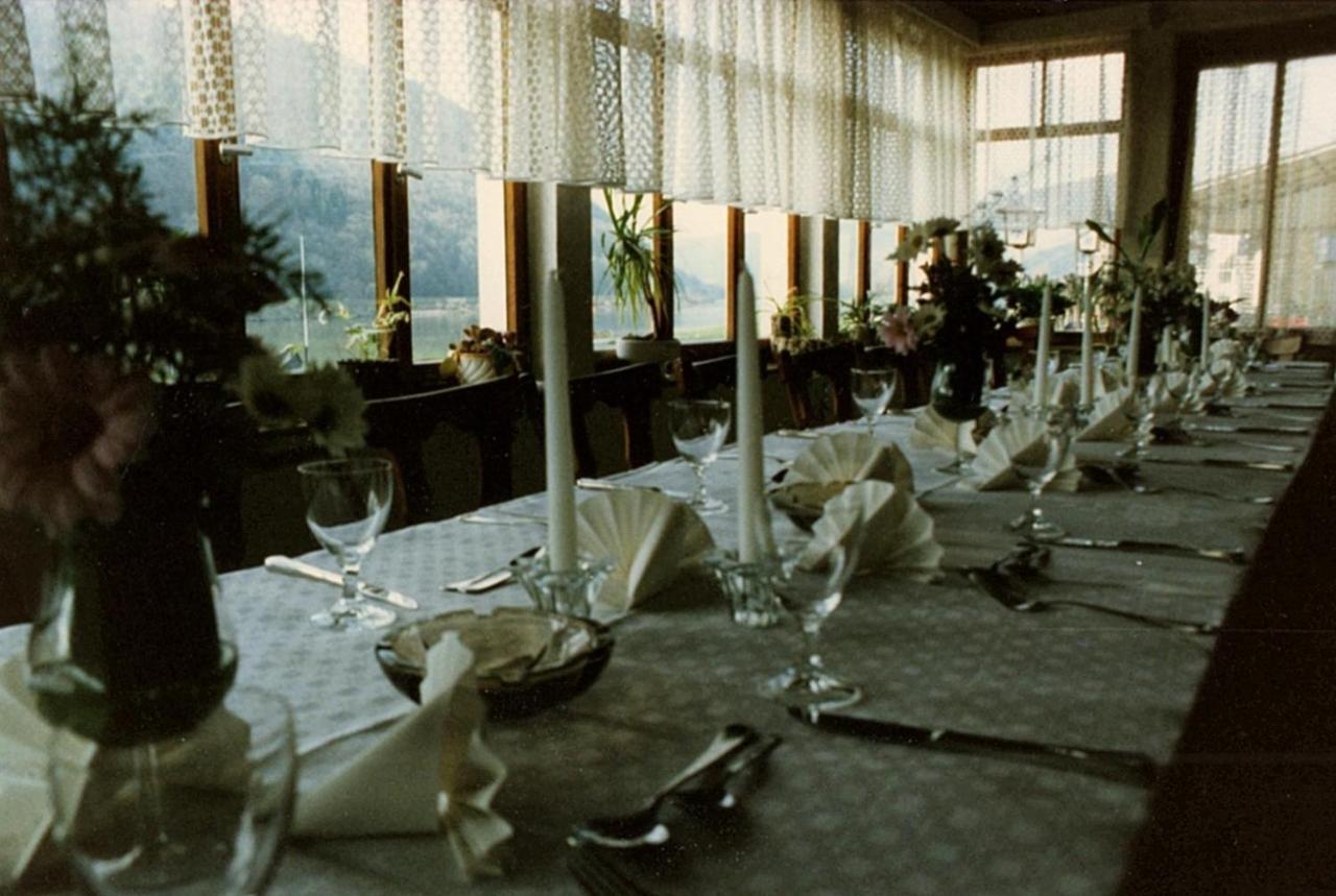 Gasthaus Zur Traube Hatzenport Extérieur photo