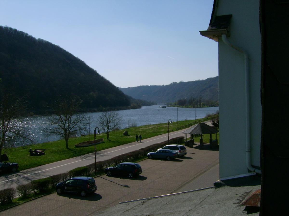 Gasthaus Zur Traube Hatzenport Extérieur photo
